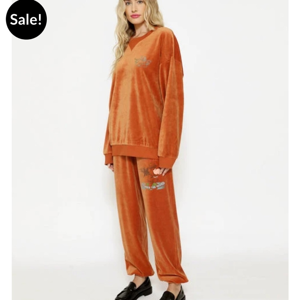 BOYS LIE HEARTBREAK GONE VIRAL VELOUR SWEATSHIRT - Picture 6 of 11